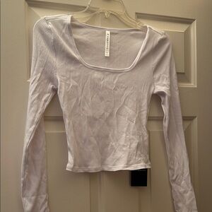 Fabletics White Long Sleeve Ribbed Top